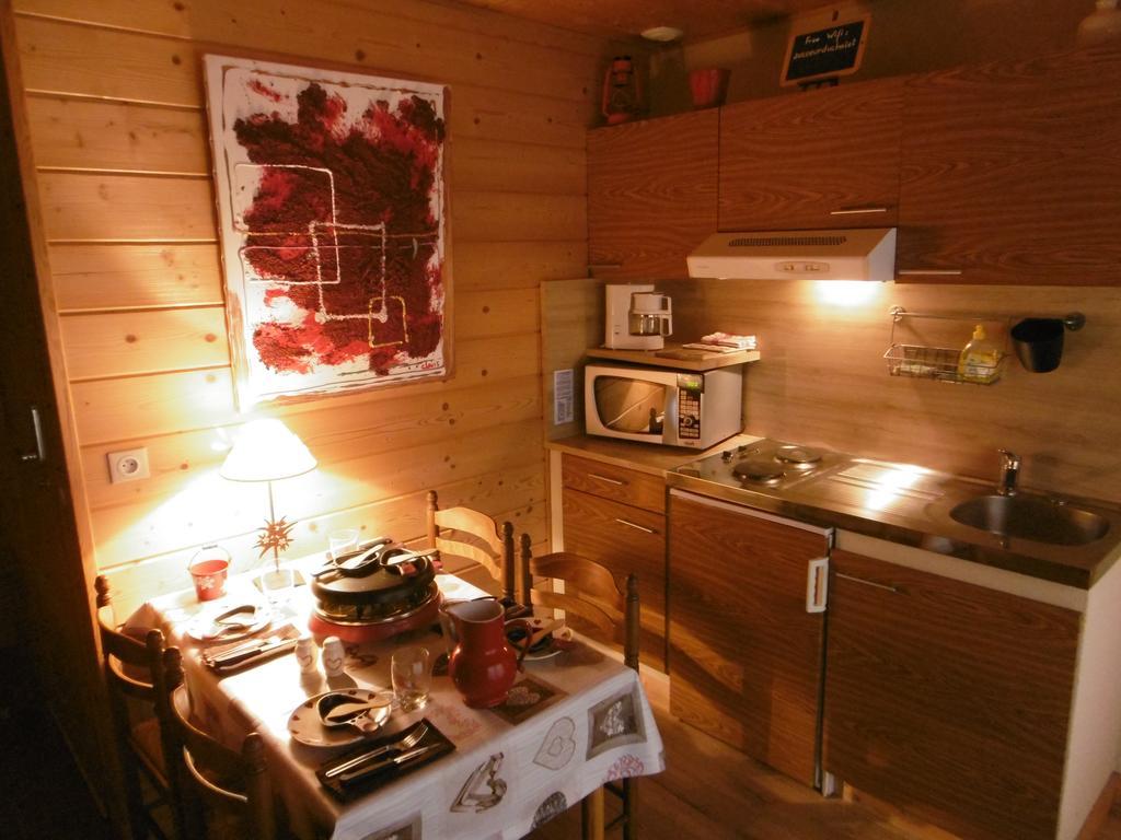 Gite Au Coeur Du Chalet En Belledonne Vers Prapoutel Les 7 Laux Sainte-Agnès Стая снимка