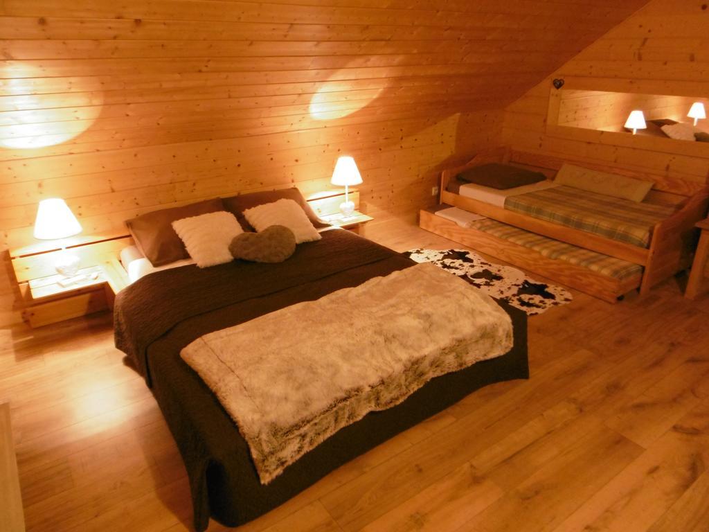 Gite Au Coeur Du Chalet En Belledonne Vers Prapoutel Les 7 Laux Sainte-Agnès Стая снимка