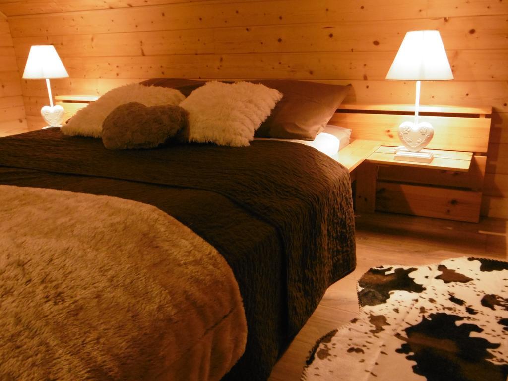 Gite Au Coeur Du Chalet En Belledonne Vers Prapoutel Les 7 Laux Sainte-Agnès Стая снимка